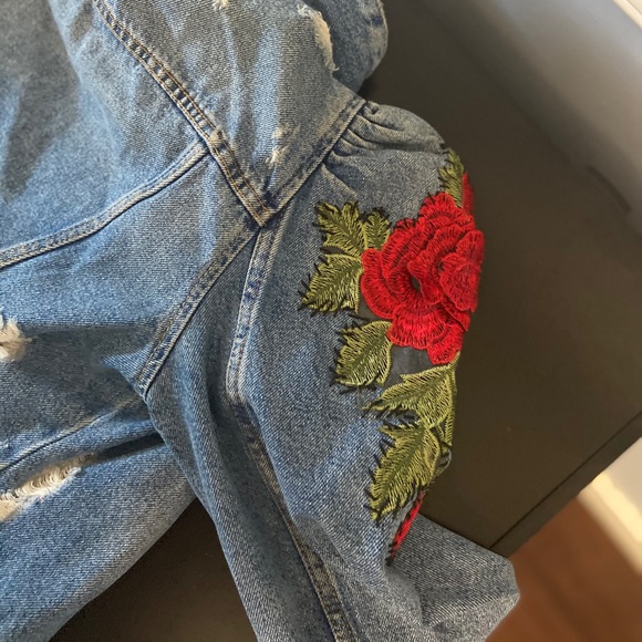 Zara Denim cropped distressed jean jacket Size S - Picture 6 of 13